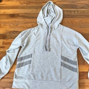 women’s workout shirt